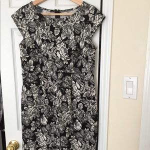 Carry Maternity short sleeve dress
